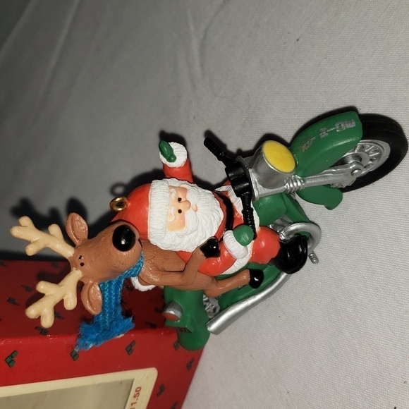 Vintage Hallmark  1987 Santa riding a motorcycle with reindeer - Picture 2 of 7